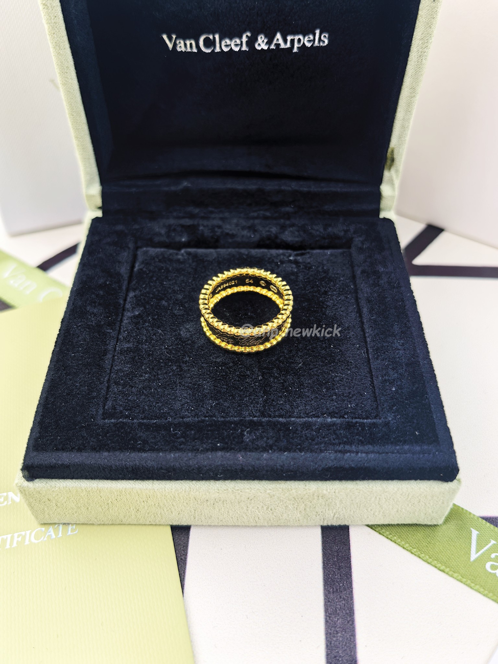 Van Cleef Arpels Full Diamond Ring (5) - www.newkick.vip